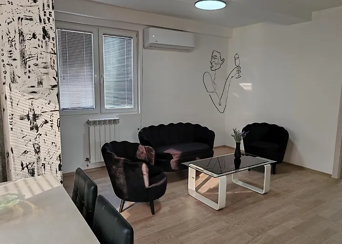 Апартаменти Modern Flat M&m *