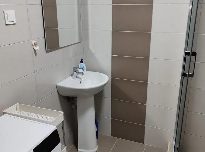 Апартаменти Modern Flat M&m *